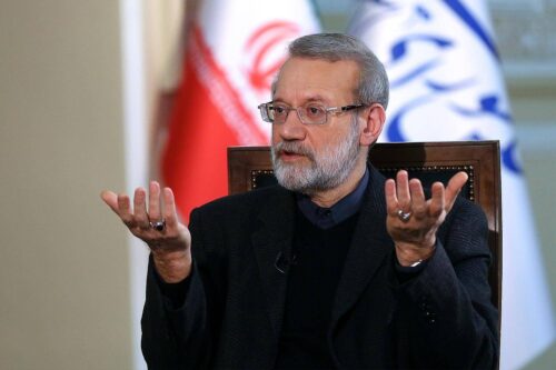 امروز کشوری که بر مدار فکر، فن آوری و دانایی و اقتصاد مسلط باشد قدرت دارد/تقابل با هنرمدان کاملا اشتباه است