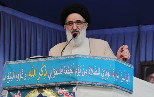 یکی از عوامل قدرت و پیشرفت کشور جمعیت جوان است