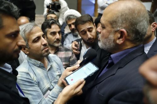دولت مطلقا در رد صلاحیت‌ها دخالت نداشته است