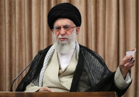 رهبرانقلاب:سران باندتروریستی وجنایتکارصهیونی بایدمحاکمه شوند