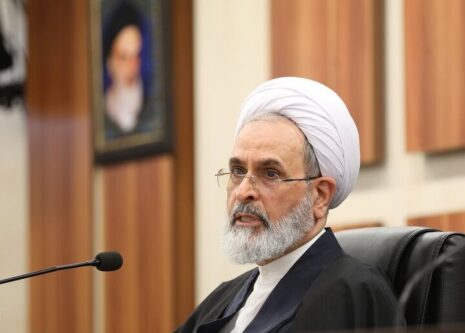 آیت الله اعرافی:هویت مسلمانان وامت اسلامی بایدتقویت پیدا کند