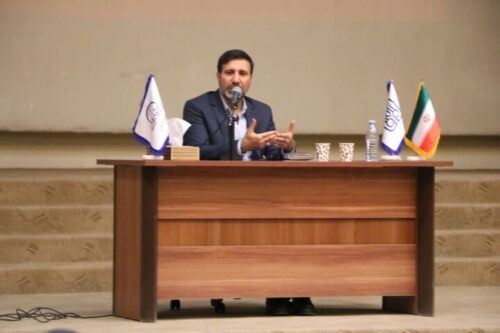 طحان نظیف:«حقوق ملت»در فصول مختلف قانون اساسی مورد تاکید است