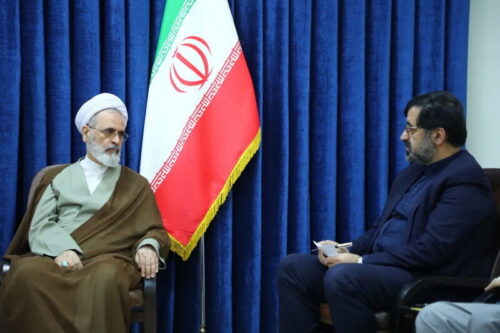 موانع اداری سرمایه‌گذاری بخش خصوصی برداشته شود