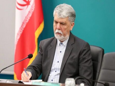 صالحی: اسلام را دین صلح و تضمین بقای انسان می‌دانیم