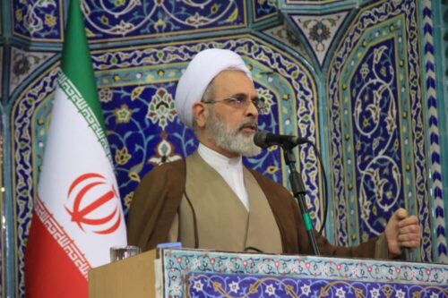 رونمایی از ۵۰ اثر در همایش یکصدمین سال بازتأسیس حوزه علمیه قم / حوزه علمیه خدمتگزار انقلاب و مردم است