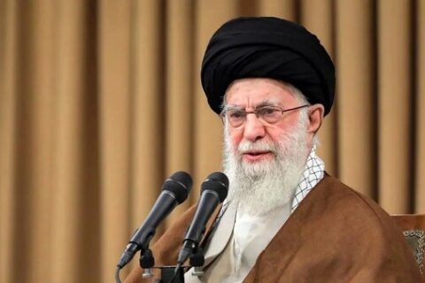 امام خامنه ای
