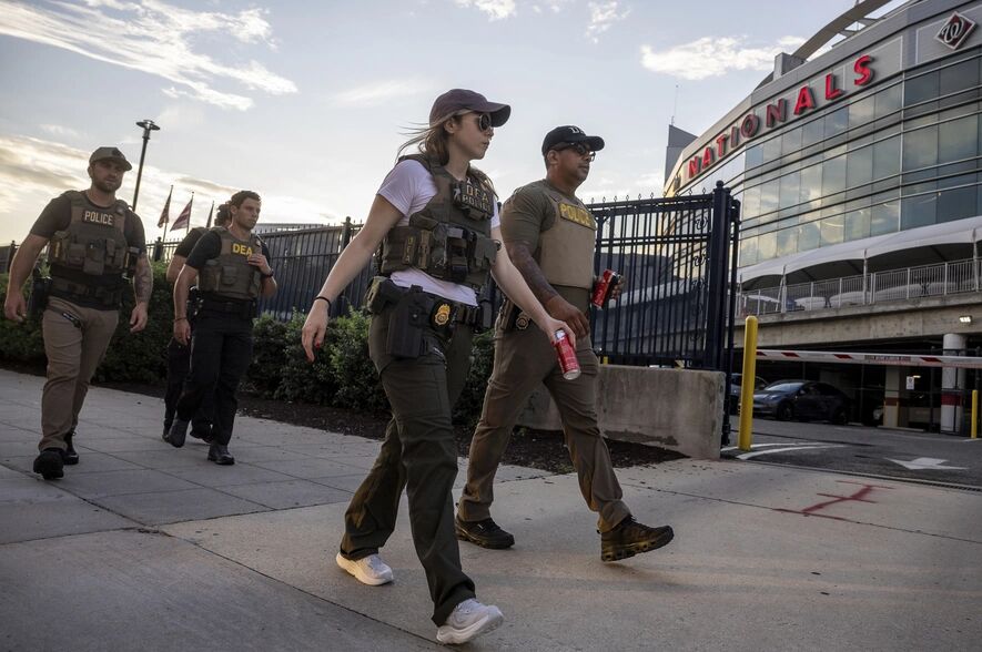 دادستان واشنگتن علیه دولت ترامپ شکایت کرد