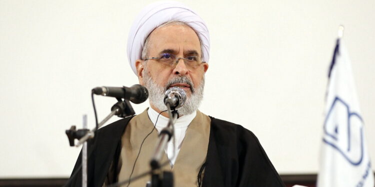 تقویت پژوهش‌های علوم انسانی- اسلامی از برکات تعامل حوزه و دانشگاه است