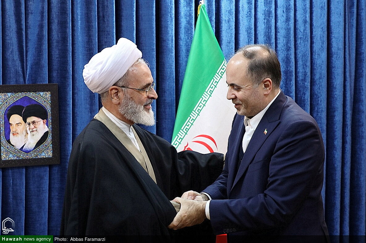 تصاویر/ دیدار وزیر جهاد کشاورزی با آیت الله اعرافی