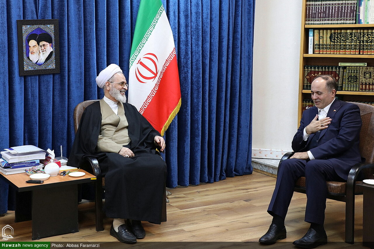 تصاویر/ دیدار وزیر جهاد کشاورزی با آیت الله اعرافی