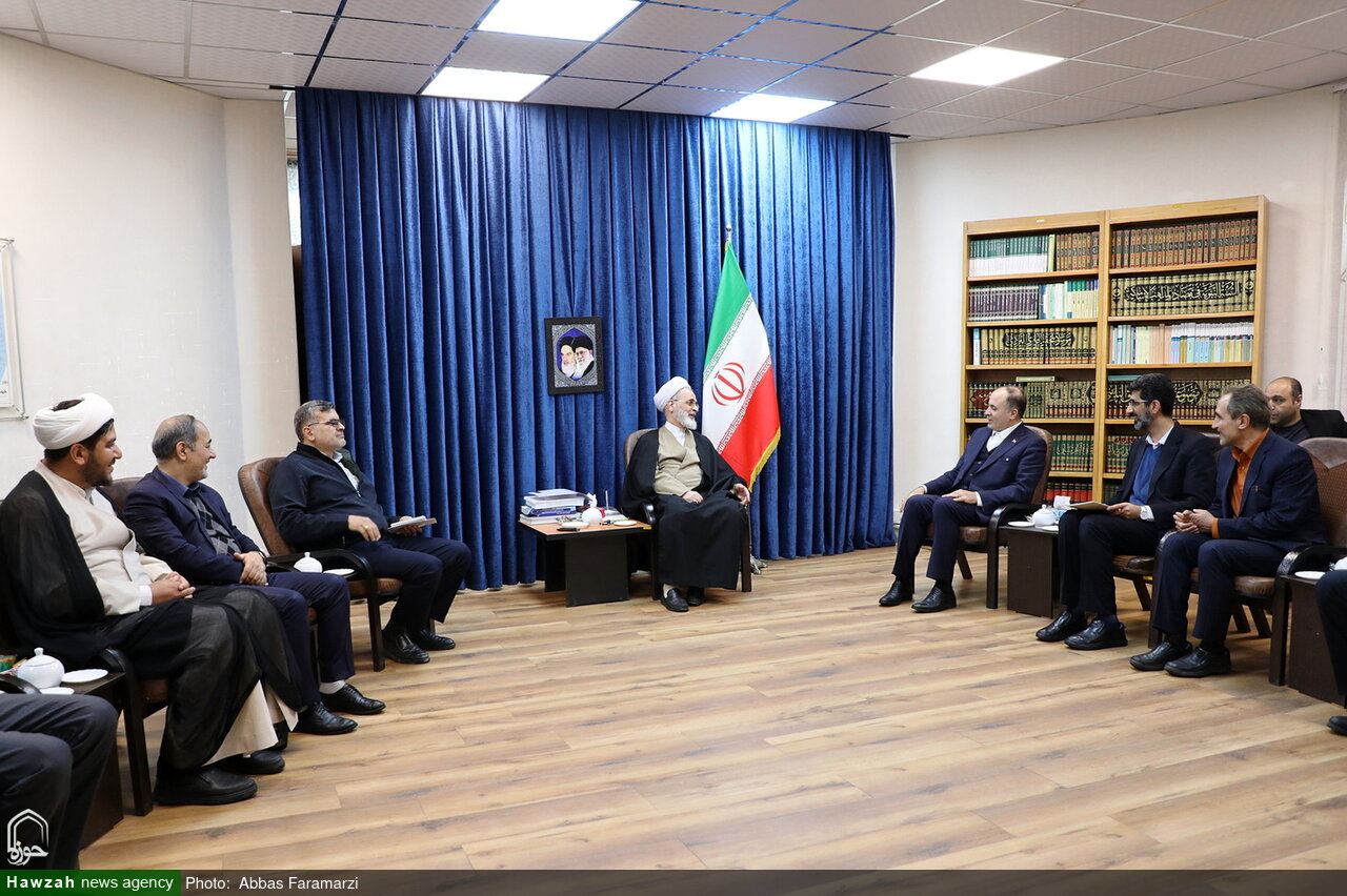 تصاویر/ دیدار وزیر جهاد کشاورزی با آیت الله اعرافی