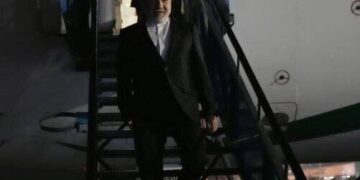 وزیر امور خارجه وارد بلاروس شد