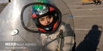 جزئیات جدید درباره صدور گواهینامه موتورسیکلت برای بانوان