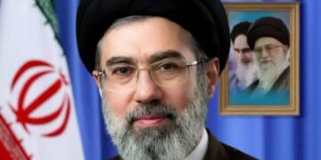 رهبر معظم انقلاب اسلامی حضرت آیت الله سید مجتبی خامنه‌ای