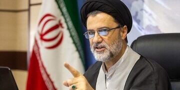 دستور عجیب نبویان به قالیباف؛ اصحاب توافق ذلت‌بار برجام را از تیم مذاکره بیرون کند