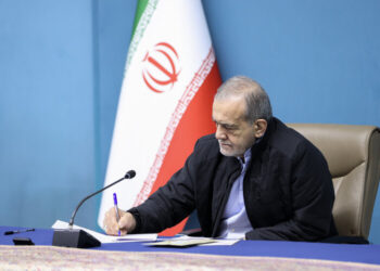 حفظ وحدت، انسجام و اتحاد چهارچوب و مبنای نظری دولت وفاق بوده است