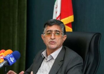 عضو کمیسیون اجتماعی مجلس: ​​​​​​​دولت افزایش مبلغ کالابرگ را تسریع کند/ معیشت مردم باید در اولویت اول کشور باشد