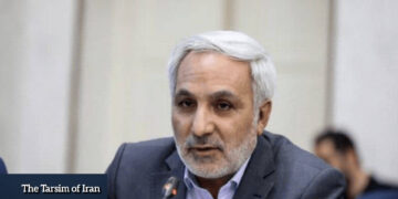 احتمال بازگشایی صحن علنی مجلس از یکشنبه/ تحصن زمینه سوءاستفاده دشمن را فراهم می‌کند,درباره جمع‌آوری امضای برخی نمایندگان برای برگزاری تحصن مقابل مجلس با هدف بازگشایی صحن علنی,دیگر نیازی به تجمع یا تحصن نباشد