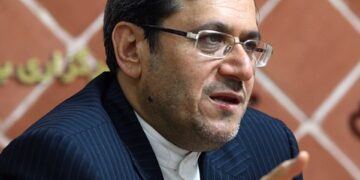 سخنگوی کمیسیون امنیت ملی مجلس: نیروی دریایی ارتش، اشراف کامل اطلاعاتی و عملیاتی بر تحرکات دشمن دارد