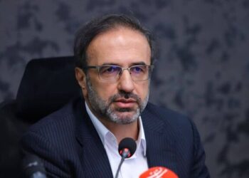 سرکرده شبکه نفوذ در نهادهای حاکمیتی البرز به ۵۰ سال حبس محکوم شد