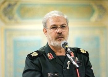 سخنگوی سپاه: آتش بس و انعقاد تفاهم‌نامه تصمیم نظام است و حتما سپاه از آن تمکین می‌کند/ ایده «فرصت آتش‌بس برای تقویت ادوات نظامی آمریکا» درست نیست