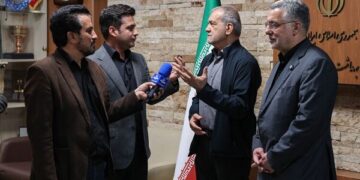 پزشکیان: برنامه ملی پزشک خانواده، زیربنای تحقق عدالت در سلامت است
