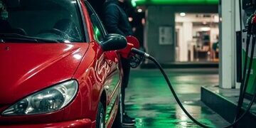 واکنش یک نماینده مجلس به گمانهزنیها درباره افزایش قیمت بنزین/ افزایش نرخ بنزین منتفی شد؟