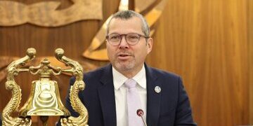 تکذیب ادعای ترامپ در مورد تنگه هرمز / دبیرکل سازمان بین‌المللی دریانوردی: تنگه هرمز باز نیست