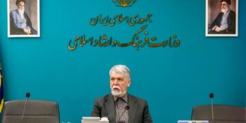 صالحی: صنایع خلاق میتوانند تاریخ و هویت ایران را به جهان معرفی کنند