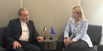 عراقچی: پیمان‌شکنی مکرر آمریکا تنها عامل اخلال در روندهای دیپلماتیک است